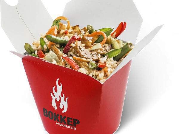 Воккер - Рис с курицей в соусе карри с молоком кокоса