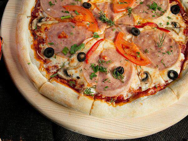 Pizza Torino - Пицца с ветчиной