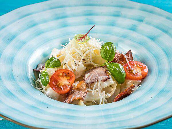 27 причал - Паста с беконом в сливочном соусе