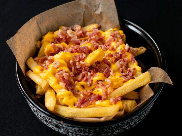 Half of you - Картофель фри с беконом