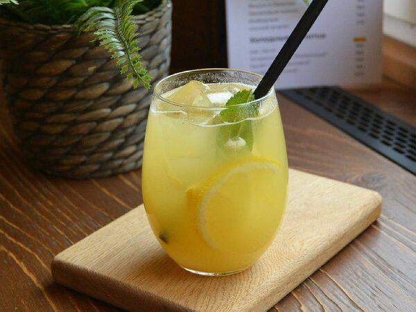 Кофейня Pankoff Bakery - Лимонад Сочный ананас