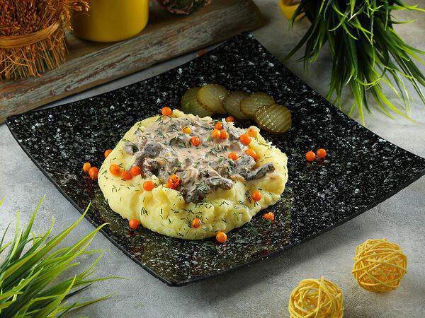 Арт-кафе Африка - Бефстроганов из говядины