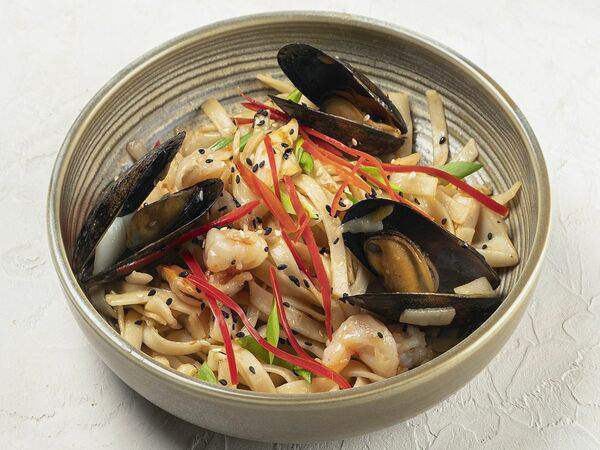 Бангкок - Лапша-удон с морепродуктами