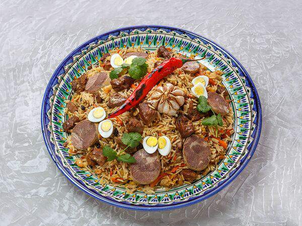 Чайхана Чайхауз - Плов на компанию