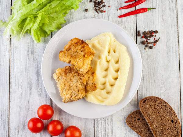 Горячий обед - Филе рыбы с картофельным пюре