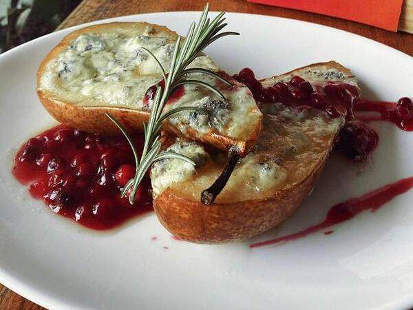 Арт кафе Bravo - Запеченная груша