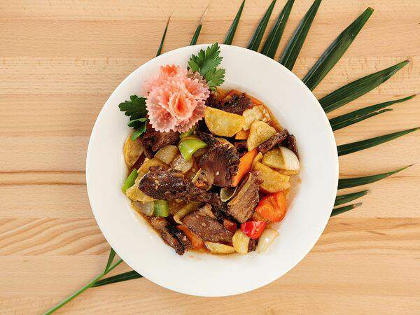 Харбин - Говядина с овощами и картофелем