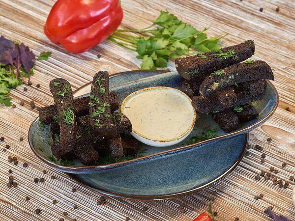 Saperavi - Гренки чесночные