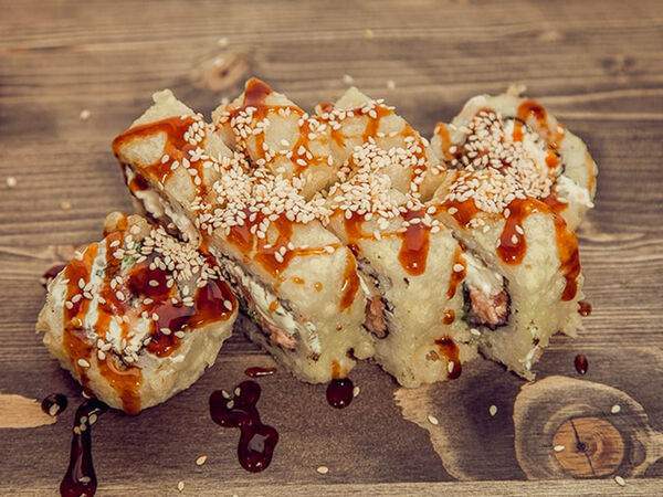 Неместные. Доставка еды и напитков - Ролл темпура Бостон