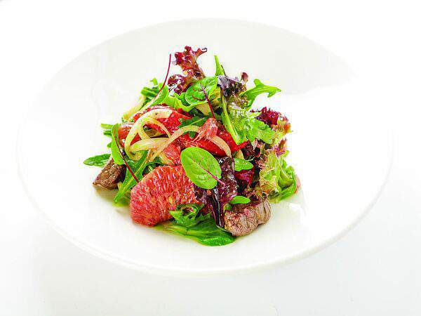 Труффальдино - Салат с обжаренной вырезкой говядины