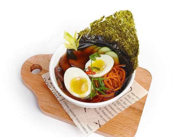 Гриль бутыль - Рамен с томленой говядиной