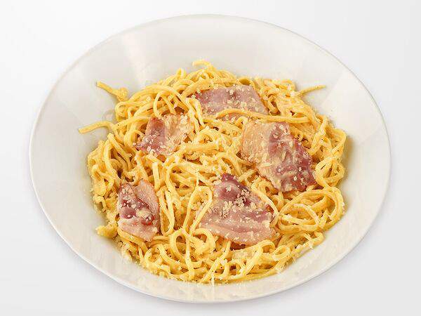 Бавария - Паста Корбонара с беконом