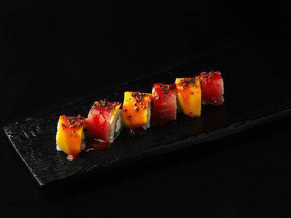 Кабуки - Ролл с тунцом и манго