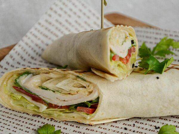 Traveler's coffee - Ролл с курицей