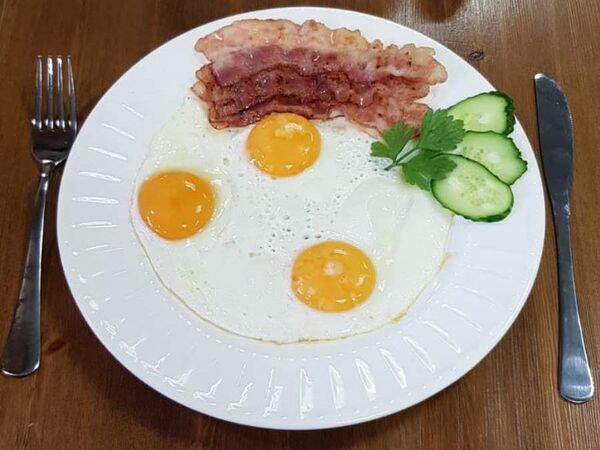 Пельменьок - Яичница с Беконом