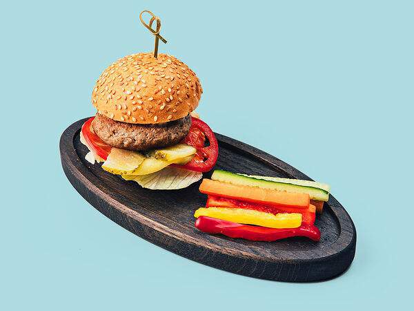 Урюк - Бургер с телятиной детский