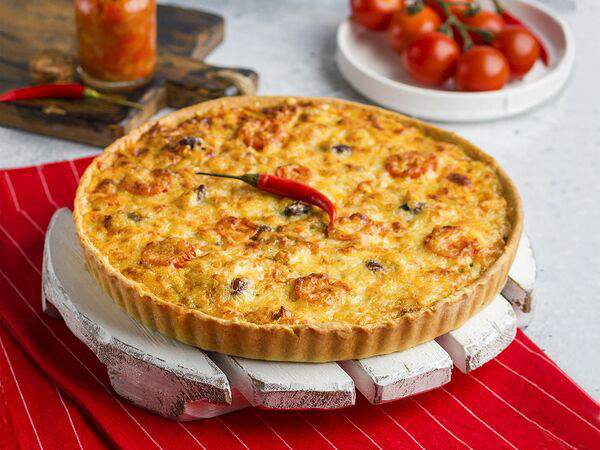 Время вкусных путешествий - Мясной киш с фасолью, кукурузой и перчиком чили