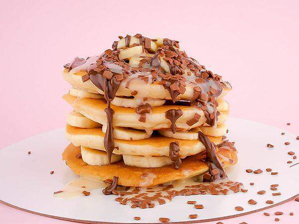 Йагода - Панкейки Нутелла с бананом