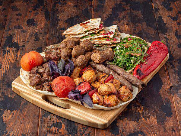 Фалафилоо - Шашлык ассорти