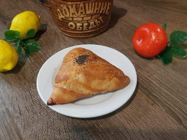 Ланч-кафе Baza Plaza - Восточная самса с говядиной