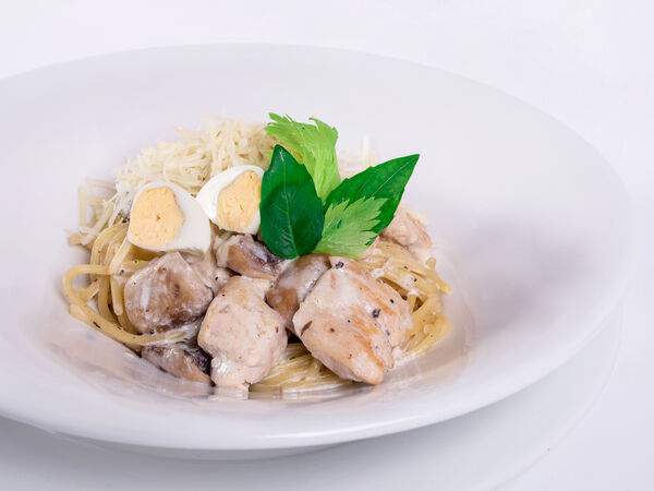Smart Cafe - Паста с курицей и грибами