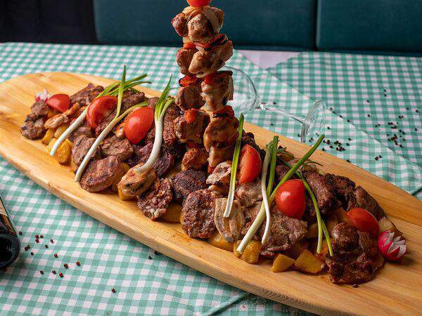 Ресторан Скадарлия в Тюмени