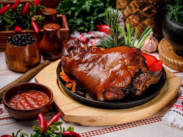 Корчма Веселая кума - Рулька свиная