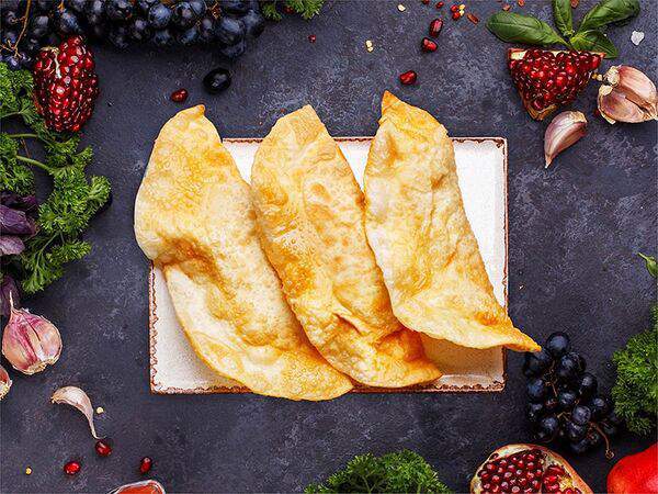 Пахлава - Чебурек с бараниной