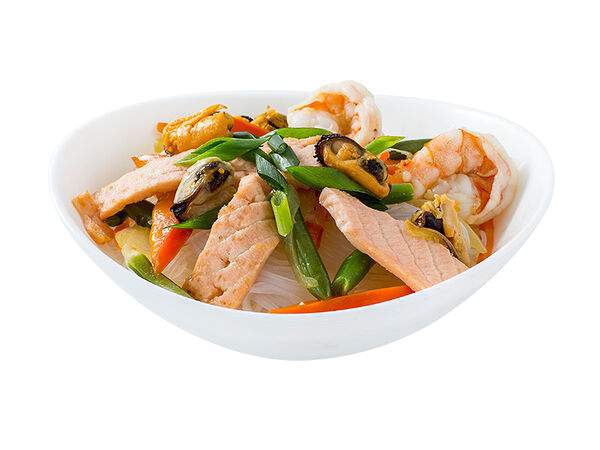 ПиццаРоллия - Фунчоза с морским коктейлем