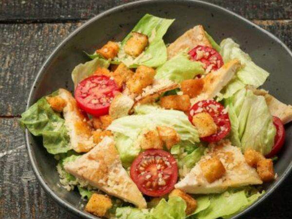 Гравитация - Салат Чикен-пармезан