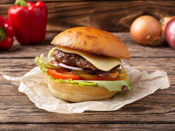 Та самая шаурма на Средном Григорян Артак - Гамбургер из говядины с сыром