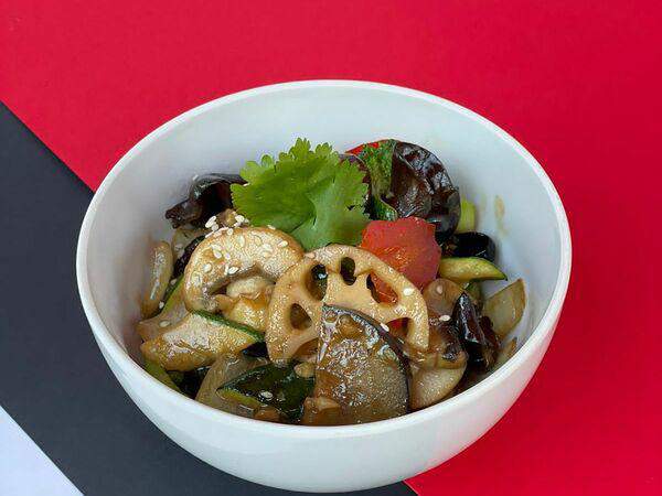 Чихо - Лотос с овощами в устричном соусе