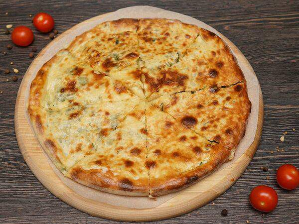 Старый Ереван - Пирог осетинский с сыром и кинзой