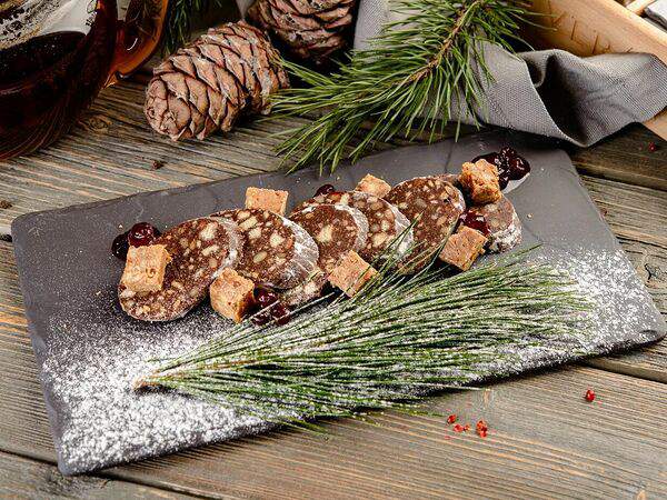 Веранда - Шоколадная колбаса с кедровым грильяжем