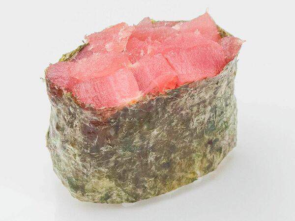 Трибуна - Спайси суши с тунцом