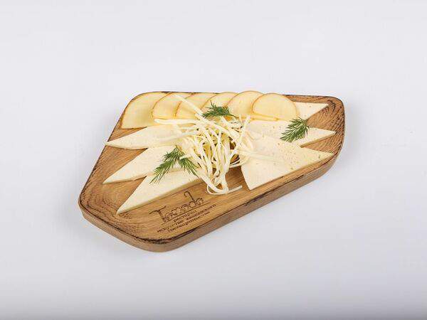 Ресторан Тамада - Сыры домашние