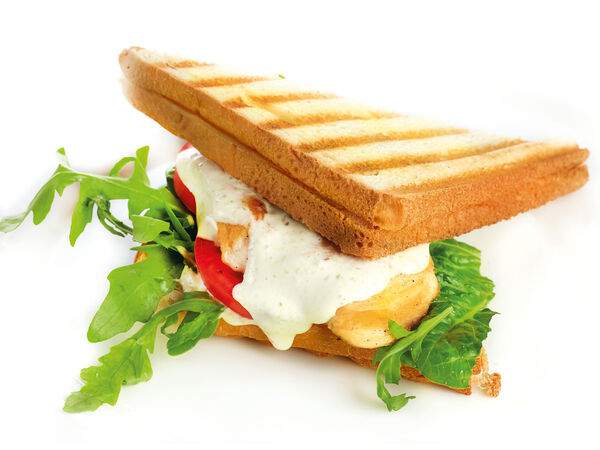 Mama Donna - Сэндвич с куриным филе и соусом Тар-Тар