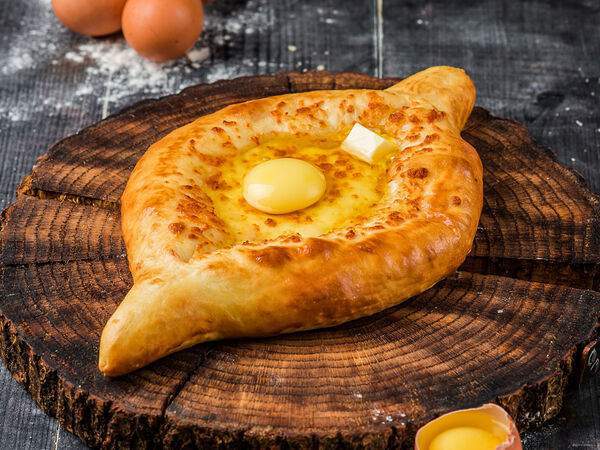 Мамалыга Бар - Хачапури по-аджарски
