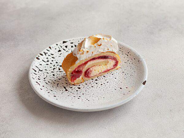 Корж - Клубничный рулет