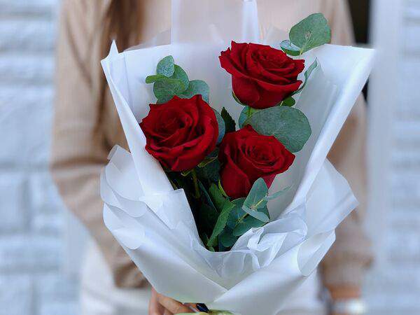 Labberry клубника в шоколаде - Букет из 3 роз