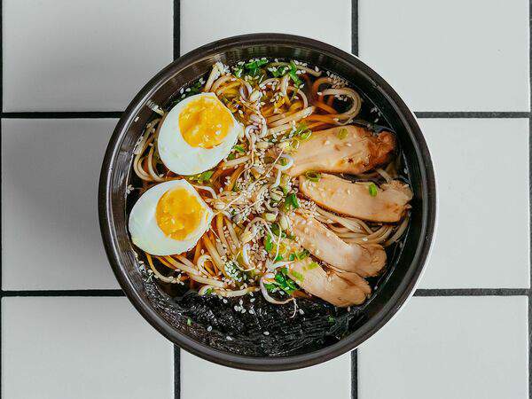 Футурист. Bar & Kitchen - Рамен