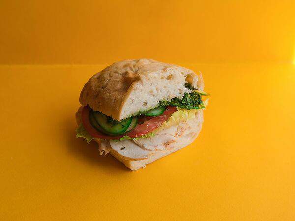 Кухня - Чиабатта с курочкой и Песто