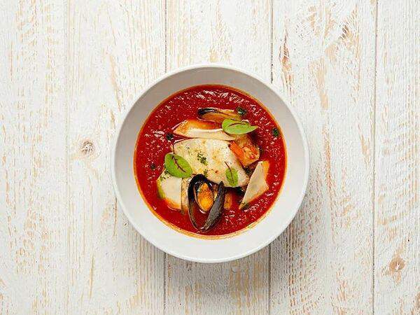 Пхали & хинкали маяк - Томатный суп с морепродуктами