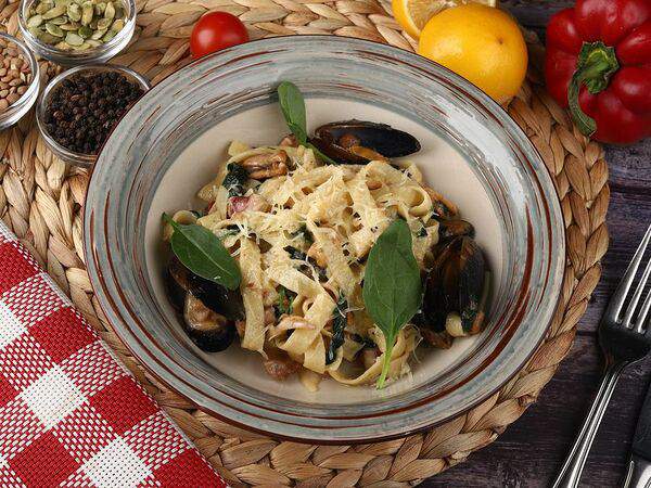 Мистер Ягер - Фетучини с морепродуктами