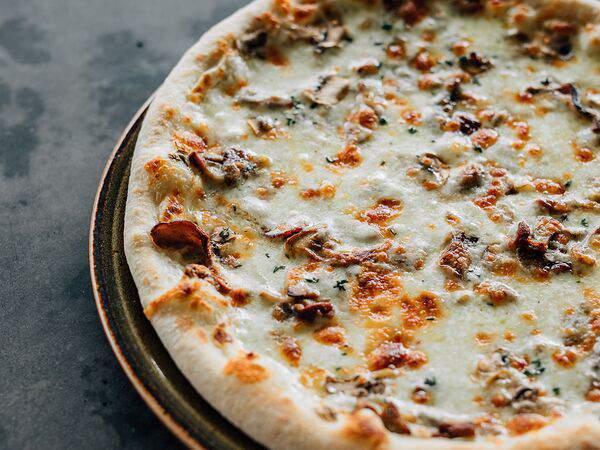 Китчен - Пицца с грибами, трюфельным маслом и тимьяном 30см