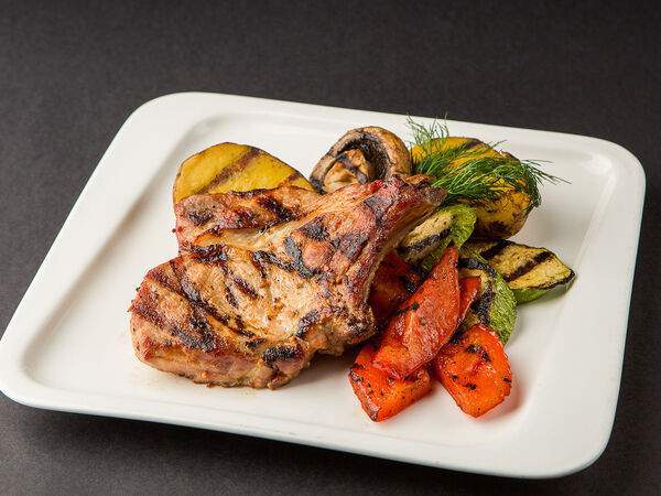 Harat's Irish Pub - Каре из свинины