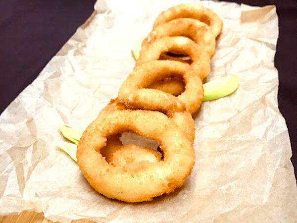 Гастро-бар Hearts - Луковые кольца в кляре