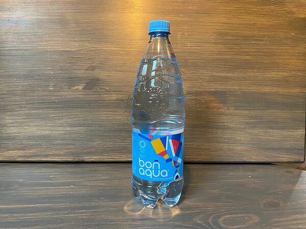 Олд Брюгге шоп & бар - Вода БонАква