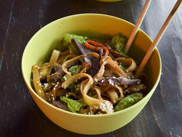 Burger 1 - Вок Лапша с овощами и говядиной