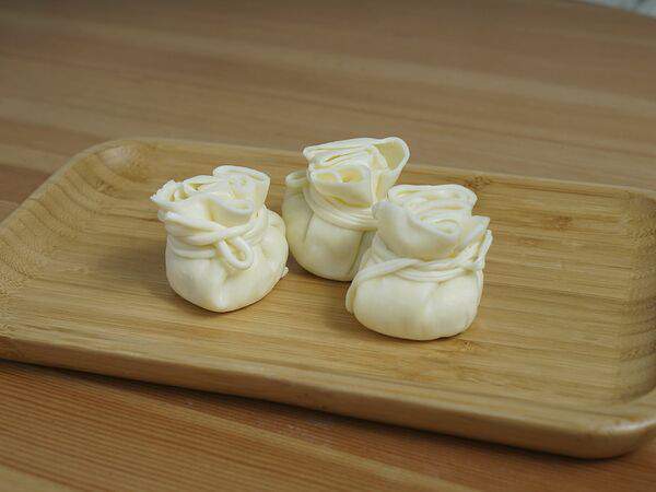 Загляни генацвале - Сырные мешочки из сулугуни